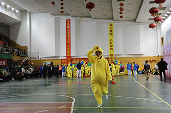树巾帼时代形象 展恒运女性风采 3499手机版拉斯维加斯,3499拉斯维加斯集团参加天津开发区第二十八届“三八健康杯”趣味运动会