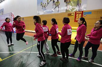 树巾帼时代形象 展恒运女性风采 3499手机版拉斯维加斯,3499拉斯维加斯集团参加天津开发区第二十八届“三八健康杯”趣味运动会